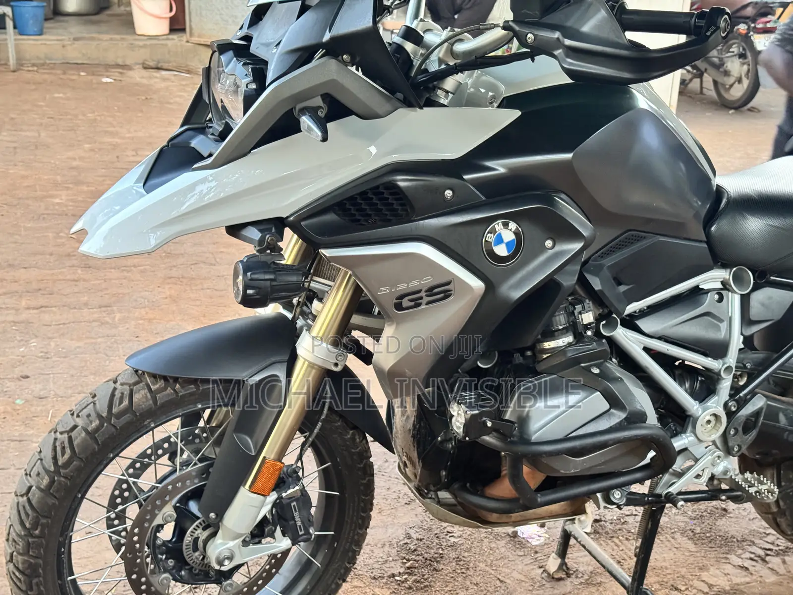 BMW R1250GS 2023 White