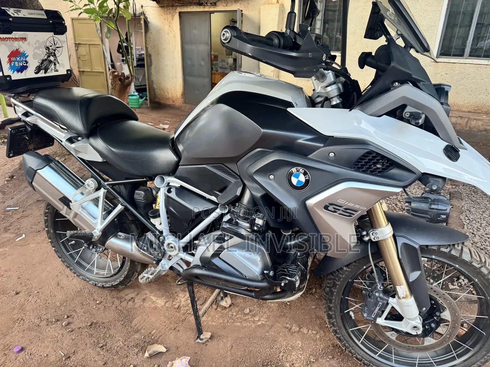 BMW R1250GS 2023 White