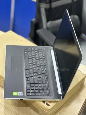 New Laptop HP Pavilion 15 8GB Intel Core I7 HDD+SSD 1T