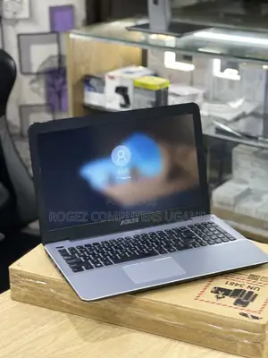 New Laptop Asus ASUSPRO P2440UQ 8GB Intel Core I5 HDD 1T