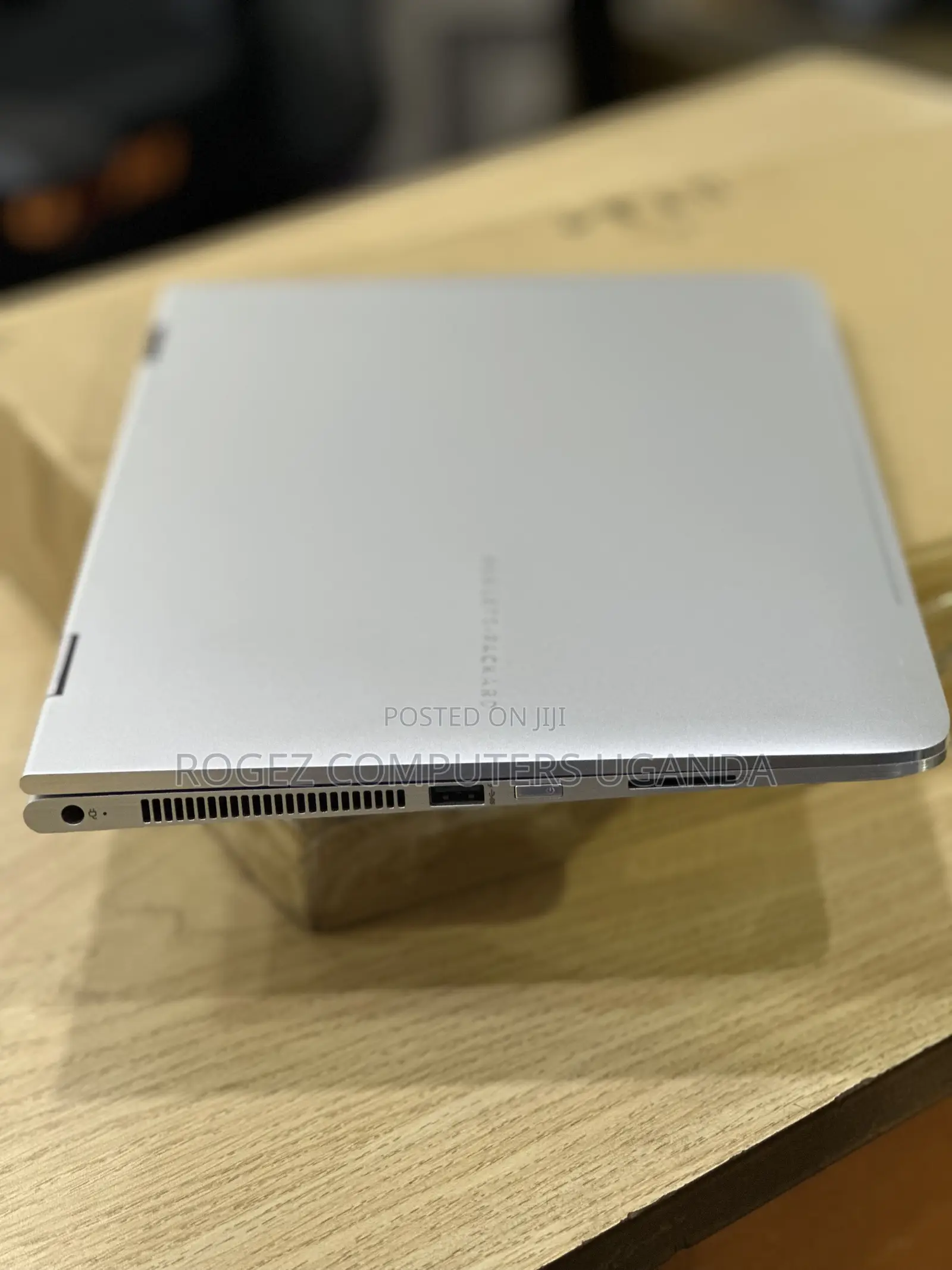 New Laptop HP Spectre X360 13 8GB Intel Core I7 SSD 256GB