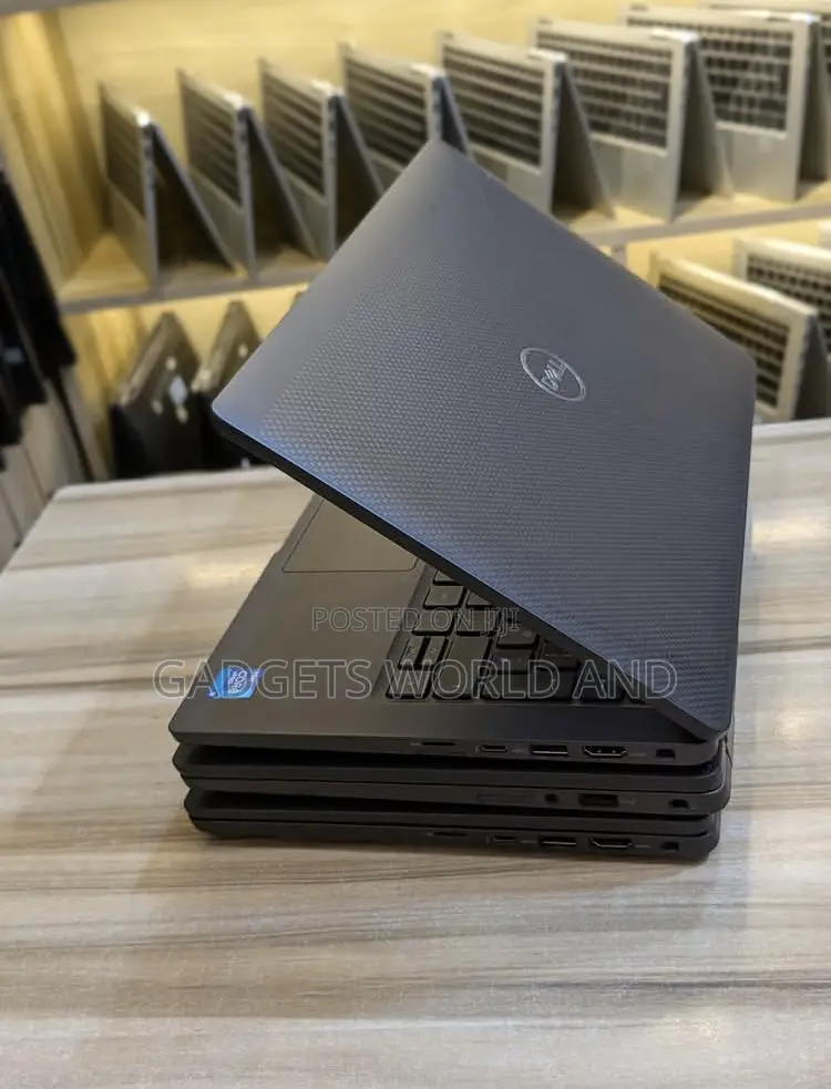 New Laptop Dell Latitude 7420 16GB Intel Core I7 SSD 512GB