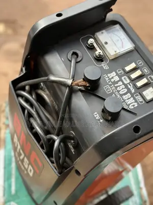 Battery Charger 750 Amps
