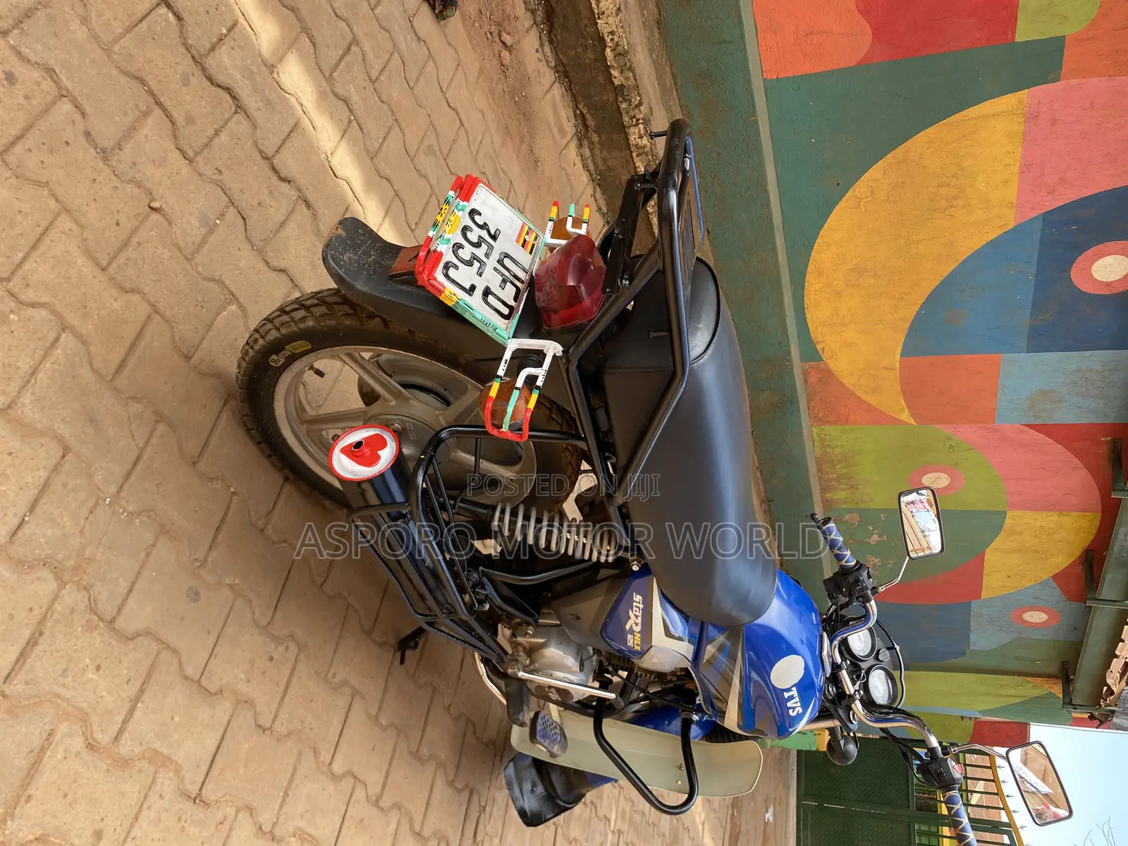 TVS HLX 125 2022 Blue