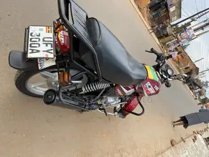 TVS HLX 125 2023 Red
