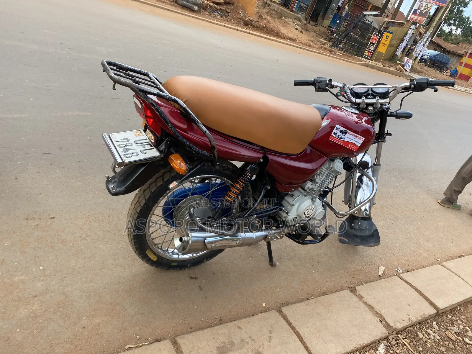 Bajaj CT 125X 2023 Red