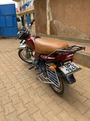 Bajaj CT 125X 2023 Red