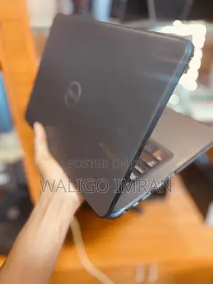 Laptop Dell Latitude 3310 4GB Intel Core I3 SSD 128GB