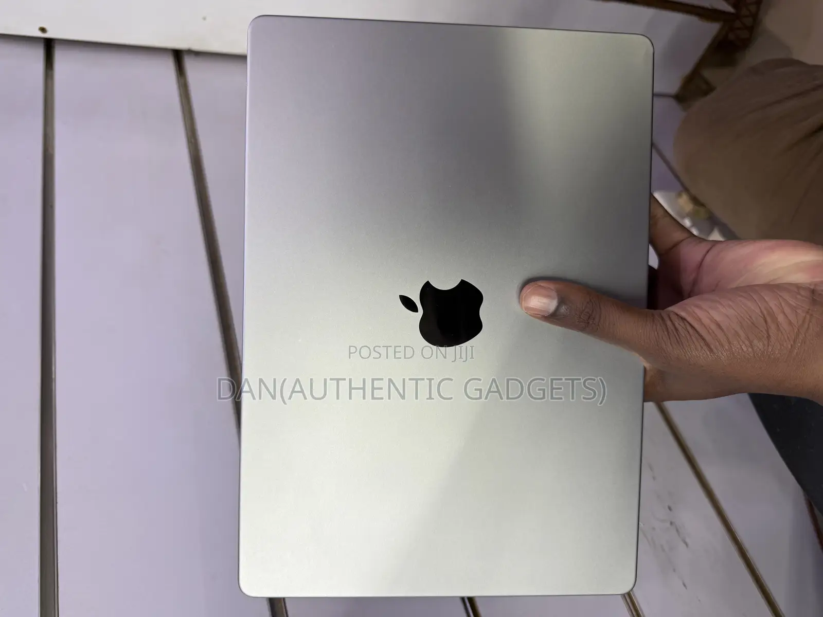 Laptop Apple MacBook Pro 2021 M1 16GB Apple M1 Pro SSD 1T
