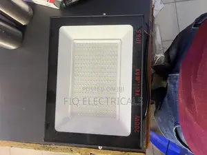 Ac Flood Light 200 Watts