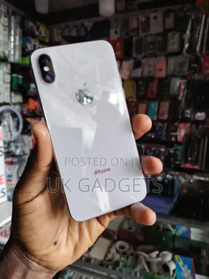 Apple iPhone X 256 GB White
