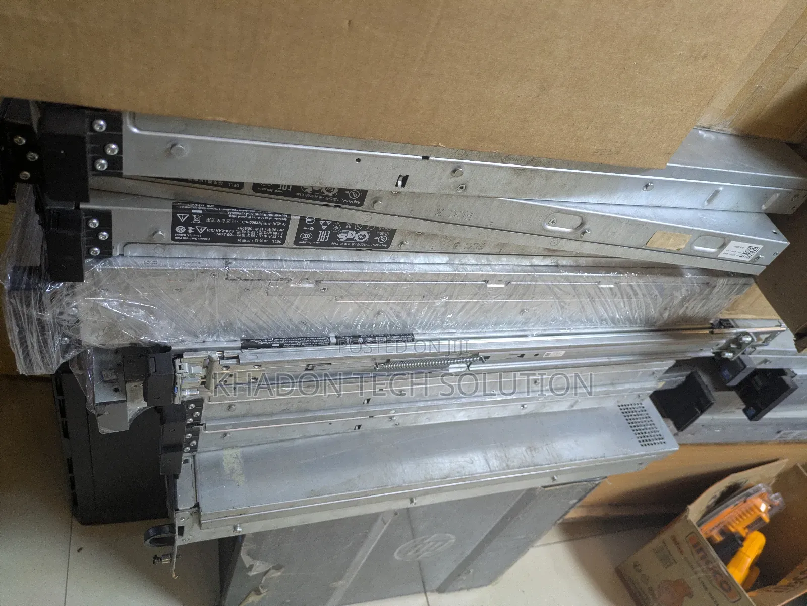 Server Dell Poweredge R2950 16GB Intel Xeon SSHD (Hybrid) 1T