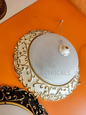 Gold/White Sitting Room Lamp Holder