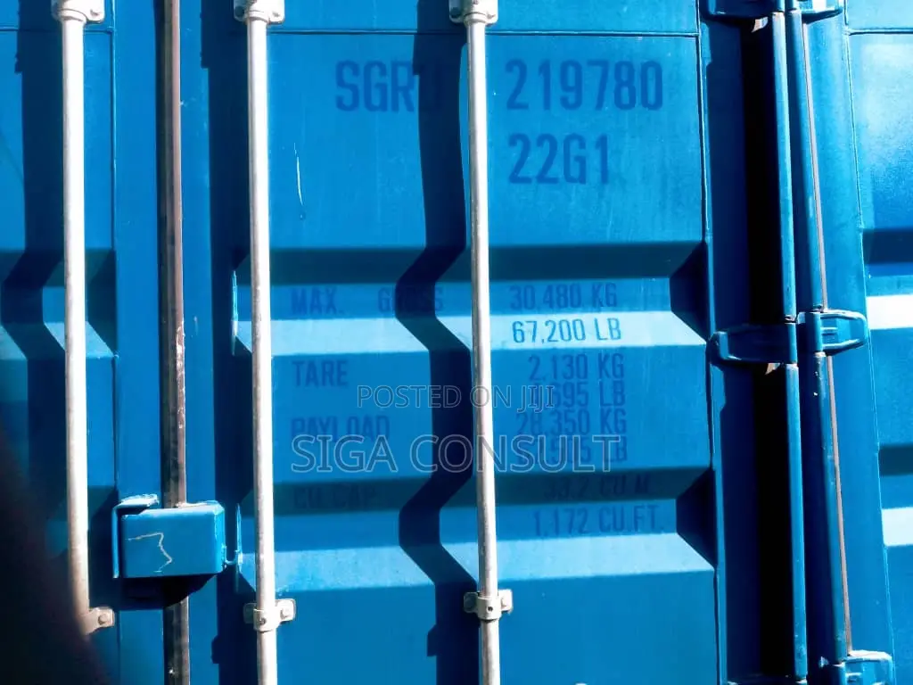20ft Clean Cargo Empty Containers on Sale in Entebbe
