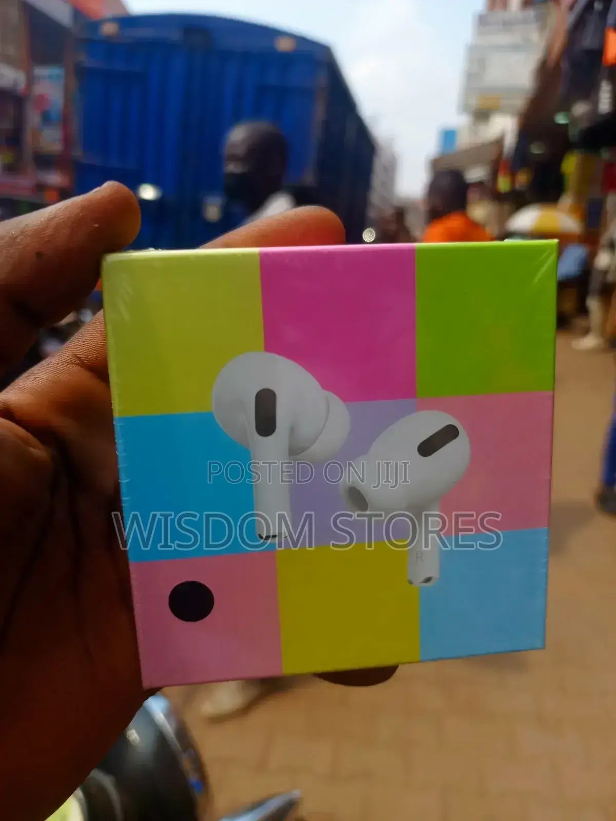 Airpods Pro.