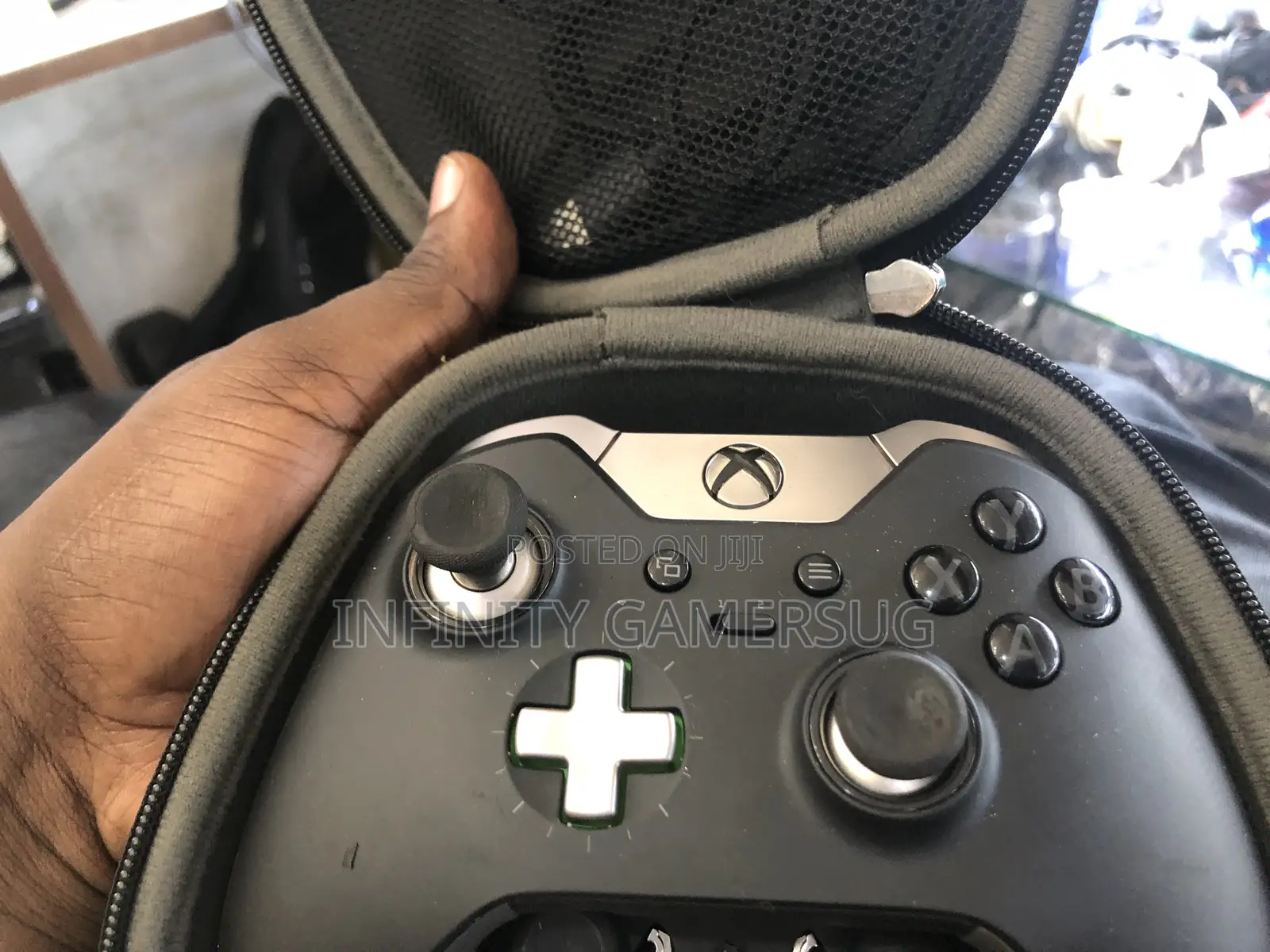 Xbox Elite 1 Controller