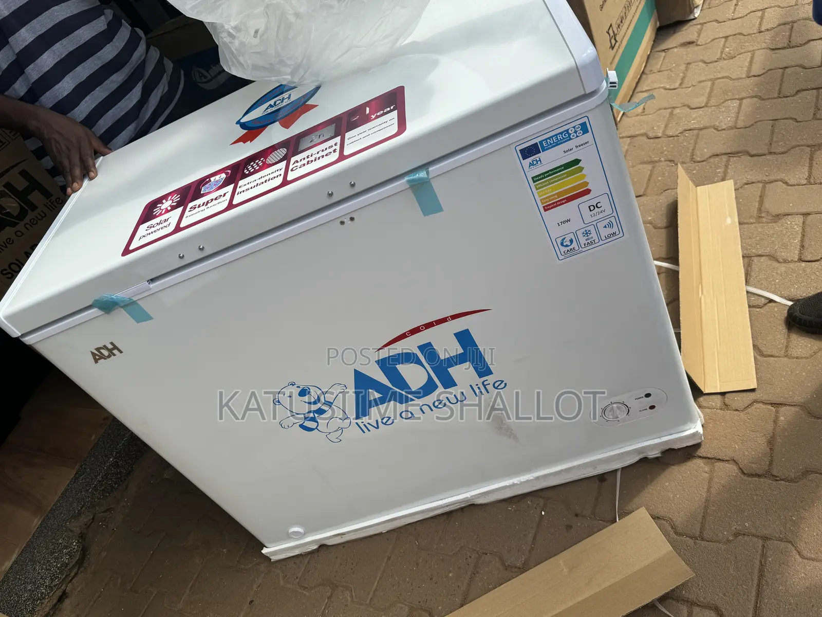 Adh 350litres Freezer