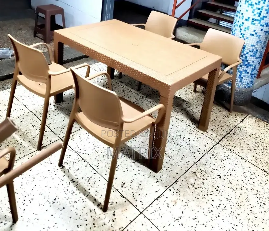 Brown Plastic Chairs and Brown Table for Hotel Dining