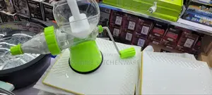 Manual Juicer or Manual Blender