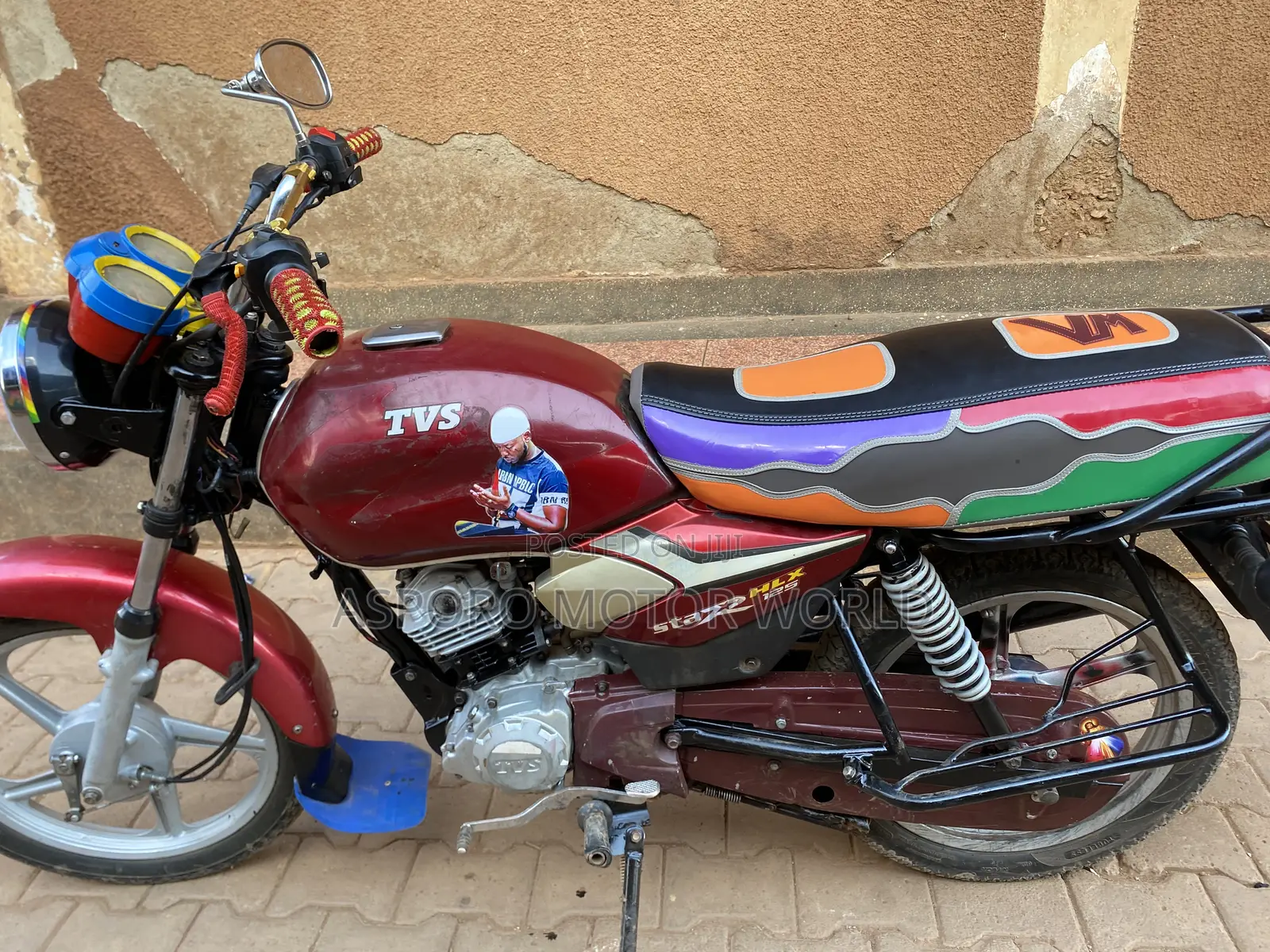 TVS HLX 125 2020 Red