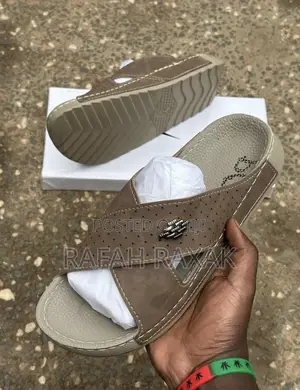 Classic Men’S Polex Cross Comfortable Sandals
