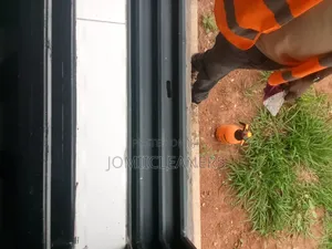 Floor Scrubbing and Window Cleaning