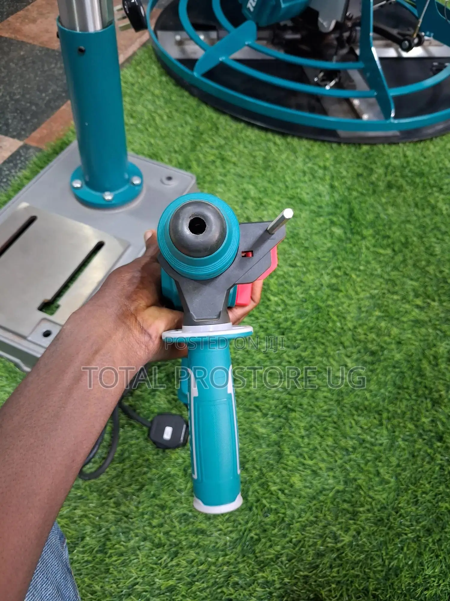 Rotary Hammer 800w (Total).
