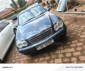 Mercedes-Benz C180 2000 Blue