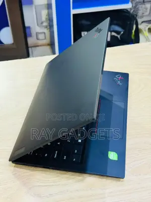 New Laptop Lenovo ThinkPad X1 Carbon 8GB Intel Core I7 SSD 256GB