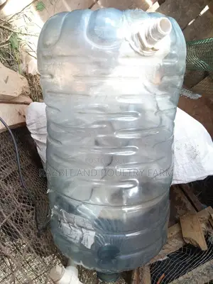 Rabbit Drinking Water Tank 20 LTRS