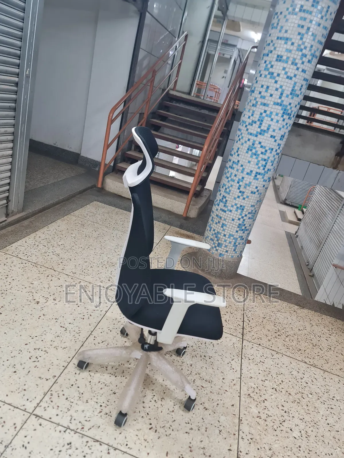 Ergonomic Office Chairs Office Chairs High Back