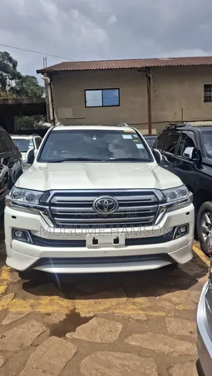 Toyota Land Cruiser 4.6 V8 ZX 2018