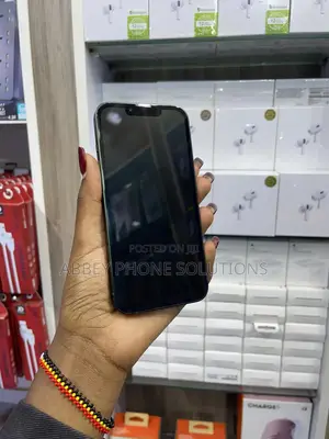 Apple iPhone 13 128 GB Green