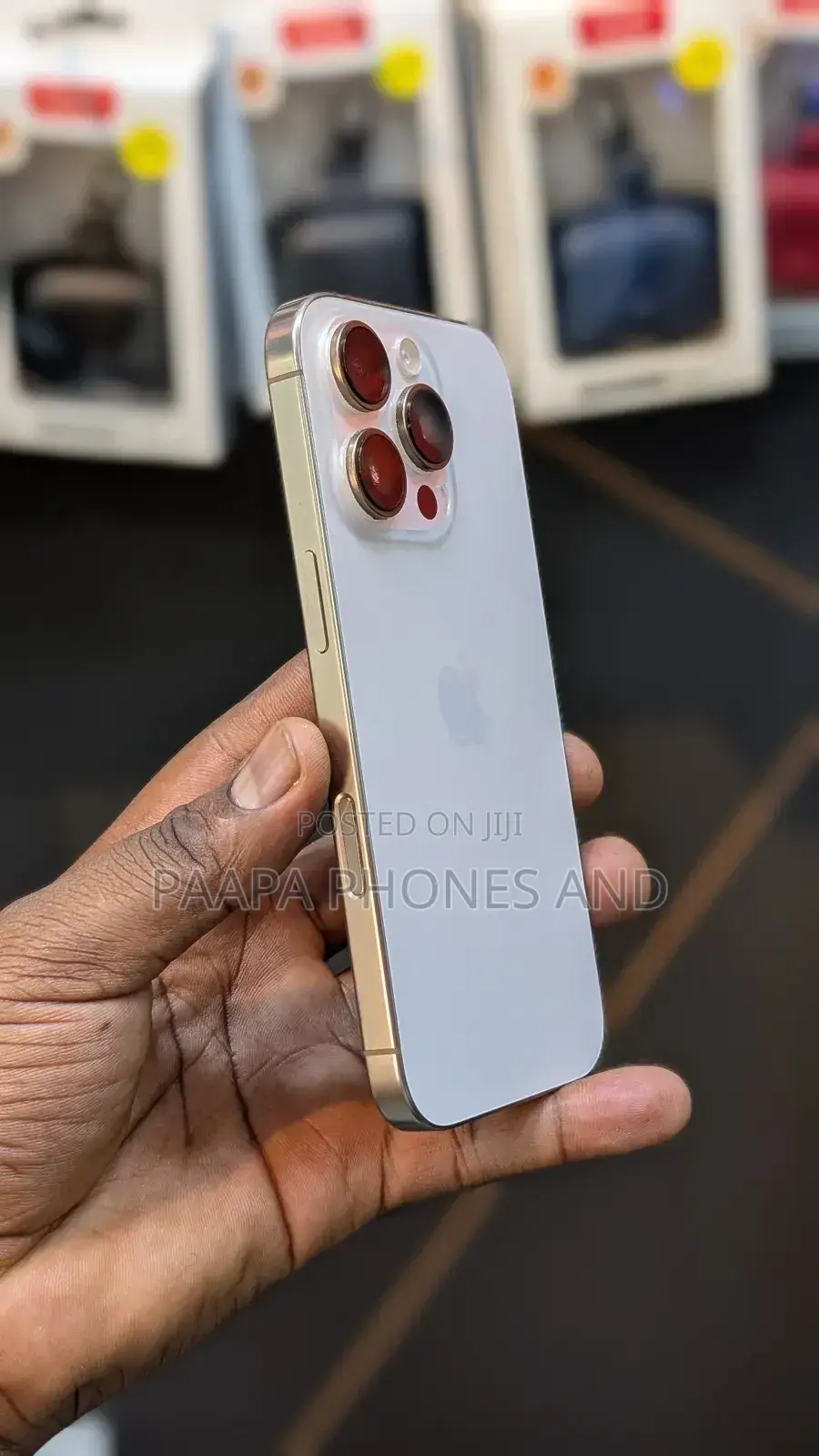 Apple iPhone 16 Pro 128 GB Gold