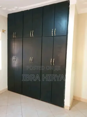 3bdrm Bungalow in Central Division for rent