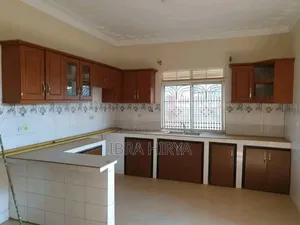 3bdrm Bungalow in Central Division for rent