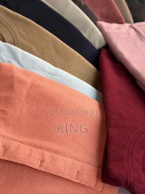 Men's Long-Sleeved Henley Shirt