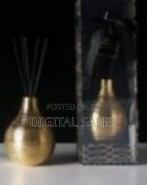 Luxurious Textured Reed Diffuser Set