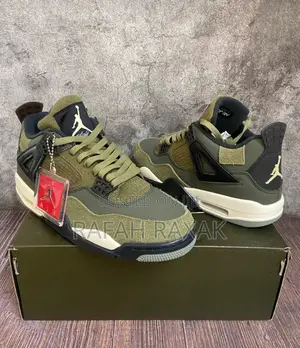 Air Jordan 4 Retro Se Craft “Medium Olive” Sneaker