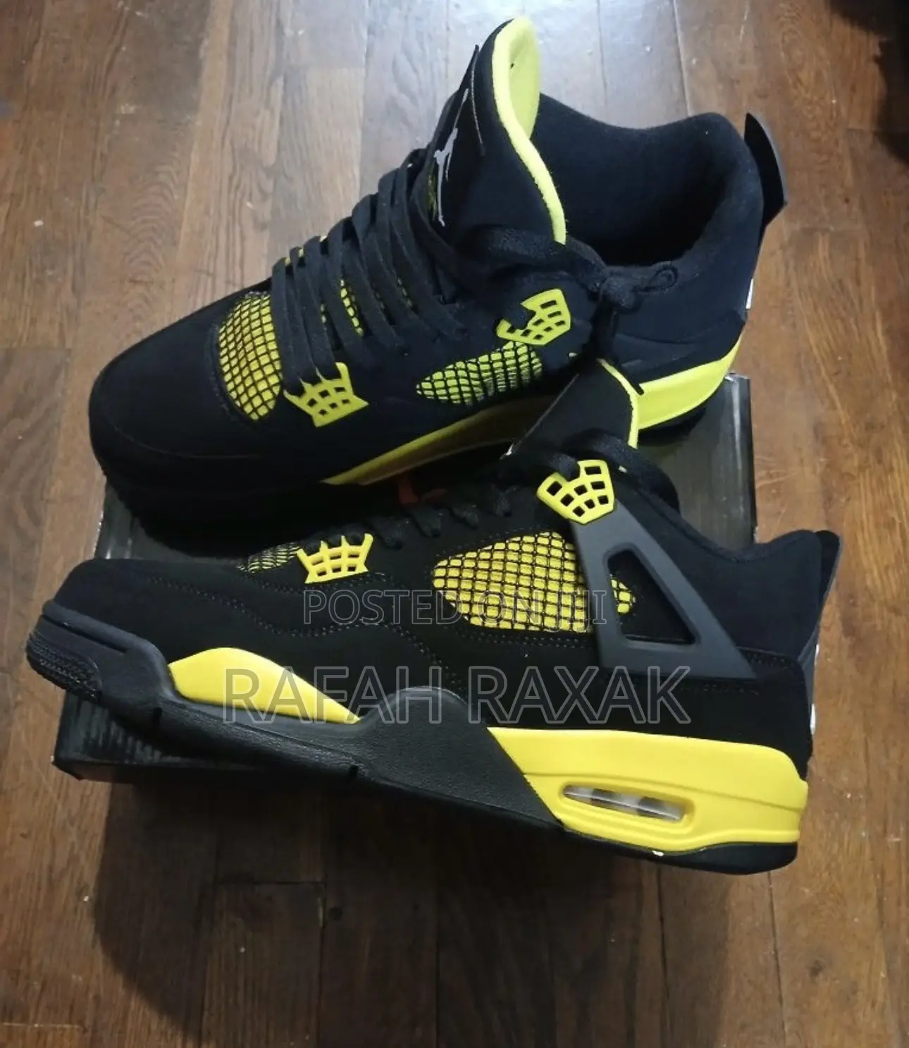Nike Air Jordan 4 Retro “Yellow Thunder” Sneaker