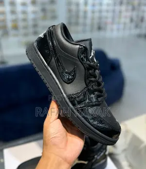 Original Men’S Nike Air Jordan 1 Low Se “Black Croc” Sneaker