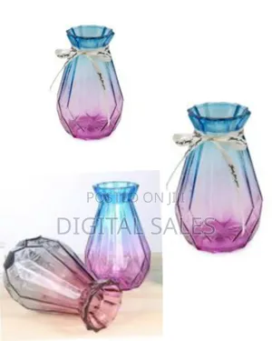 Modern Style Glass Flower Vase