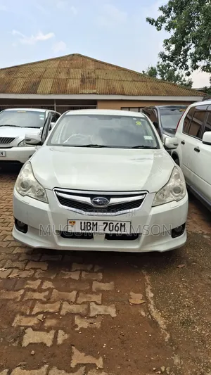Subaru Legacy 2.0D Sedan 2012 White