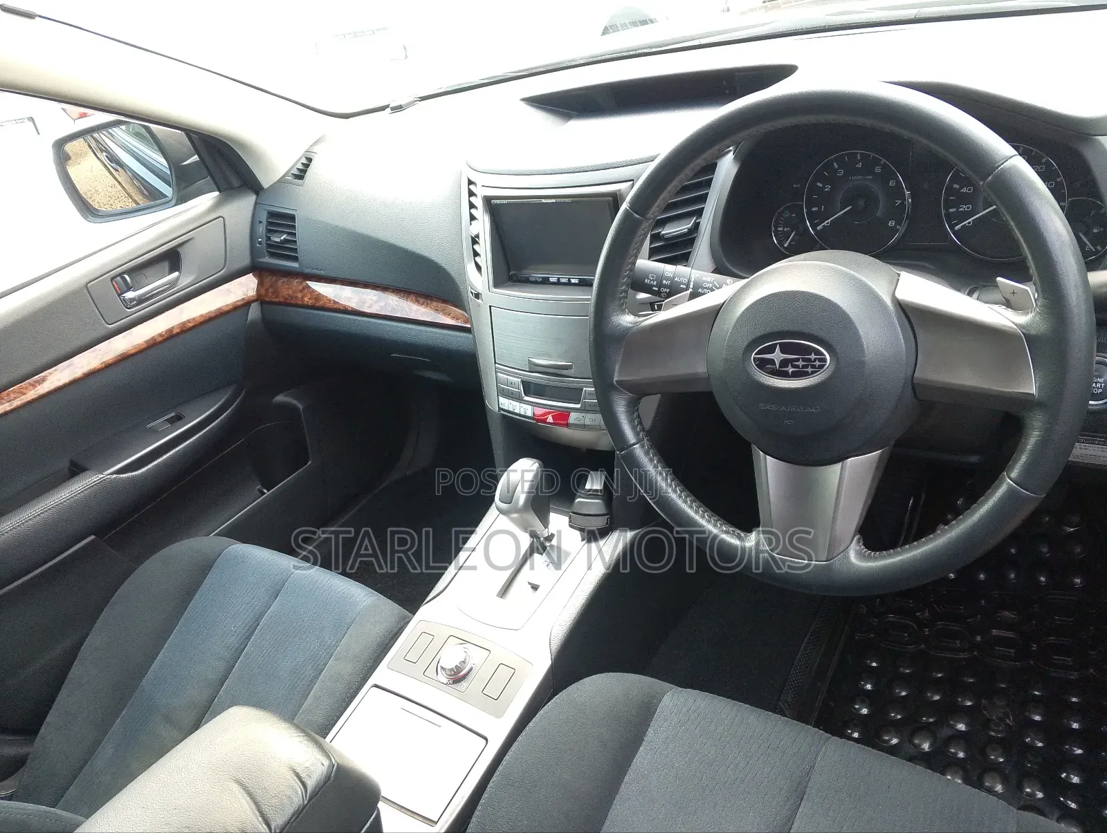 Subaru Outback 2.5i Premium 2010 Black