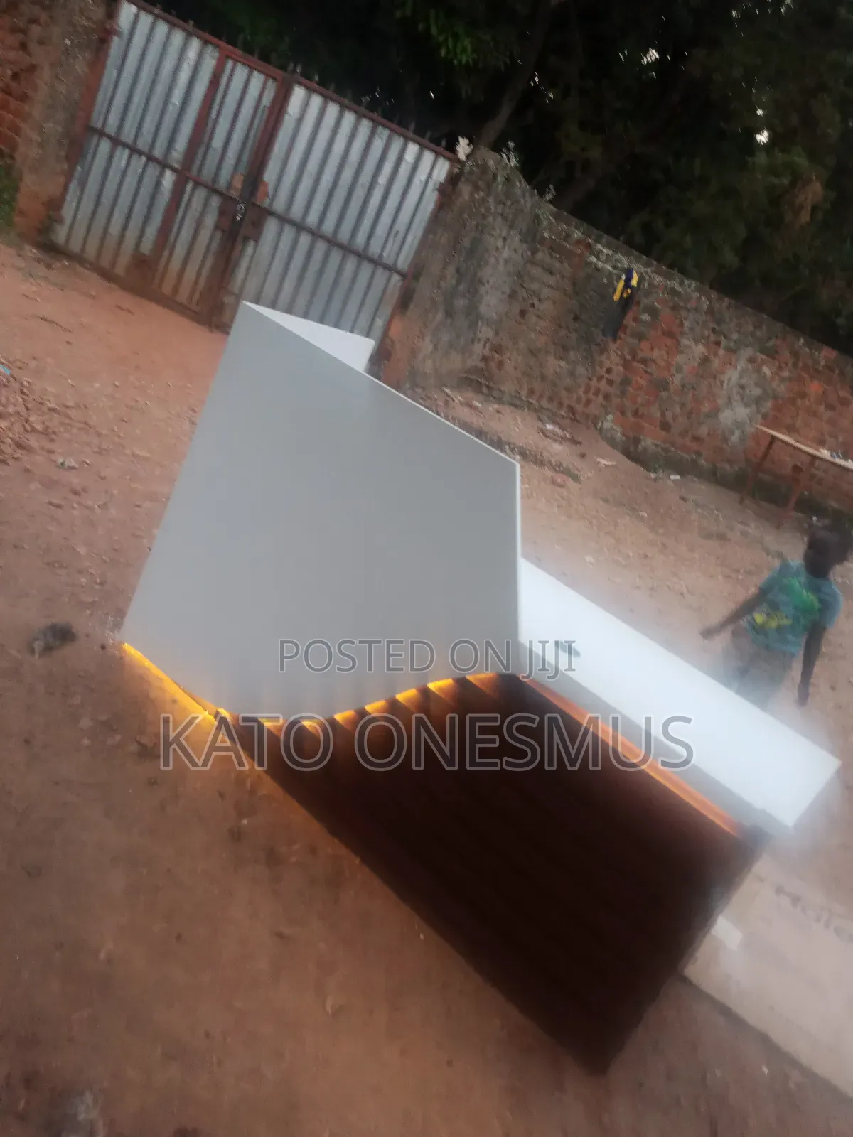 Office Reception Desks