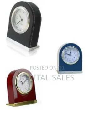 Classic Analog Desk Clock With Faux Leather Finish