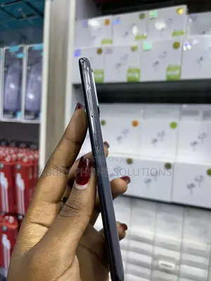 Samsung Galaxy S20 128 GB Gray