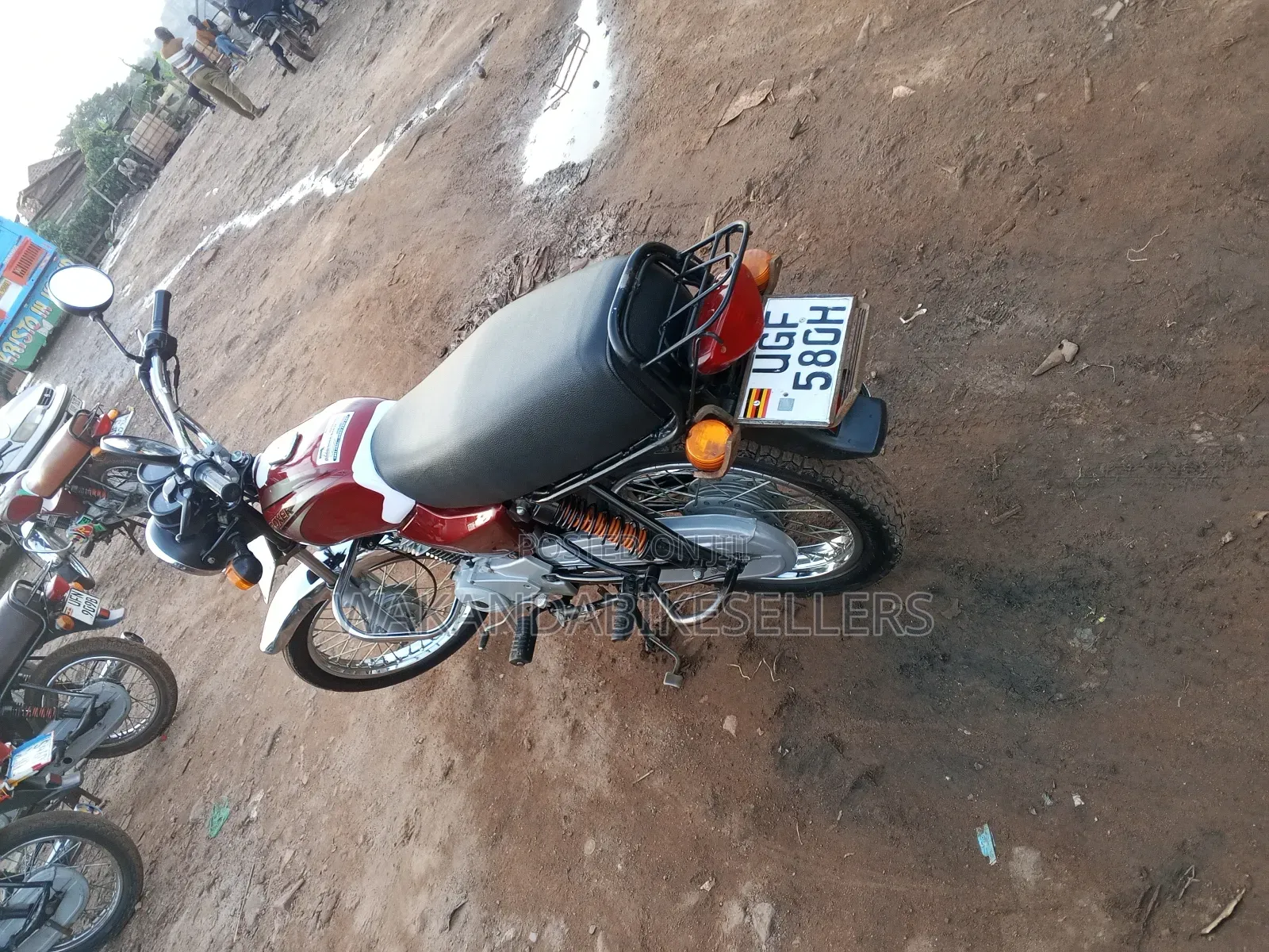 Bajaj Boxer 2024 Red