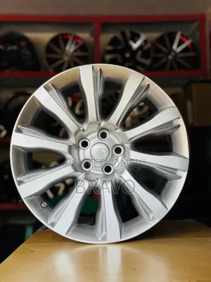 Range Rover Rims Size 21 Japan Original.