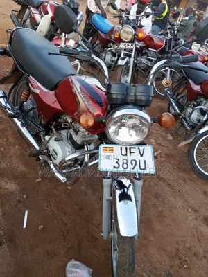 Bajaj Boxer 2023 Red